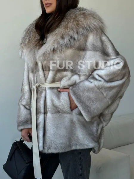 Шуба из натуральной норки с капюшоном из рыси - фото 3