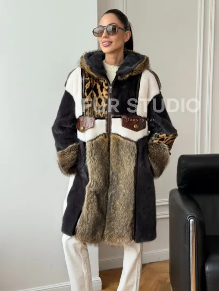 Комбинированная норковая шуба с капюшоном - фото 10