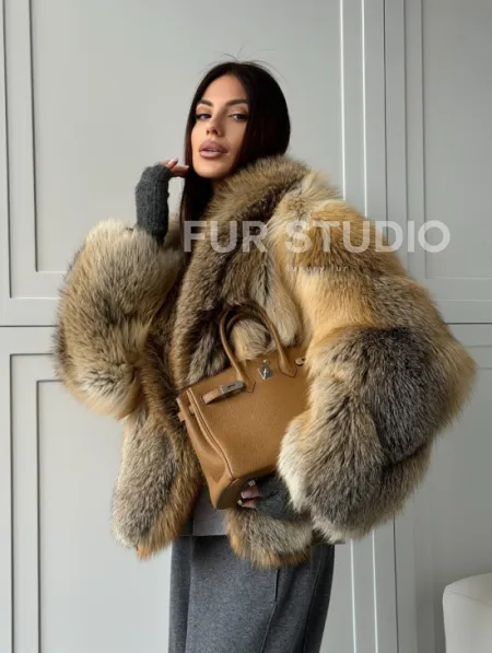 Женская шуба из лисьего меха Golden Edged Fox - фото 17