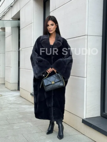 Манто из аукционной норки в цвете графит - фото 12