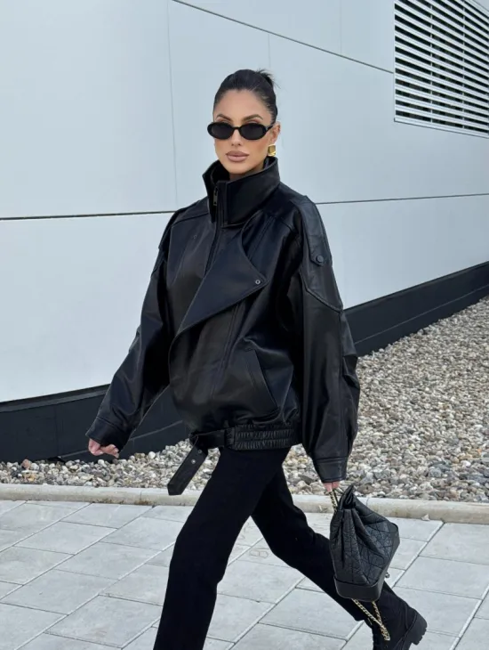 Женская кожаная куртка с двойным воротником, пышными рукавами реглан - фото 18