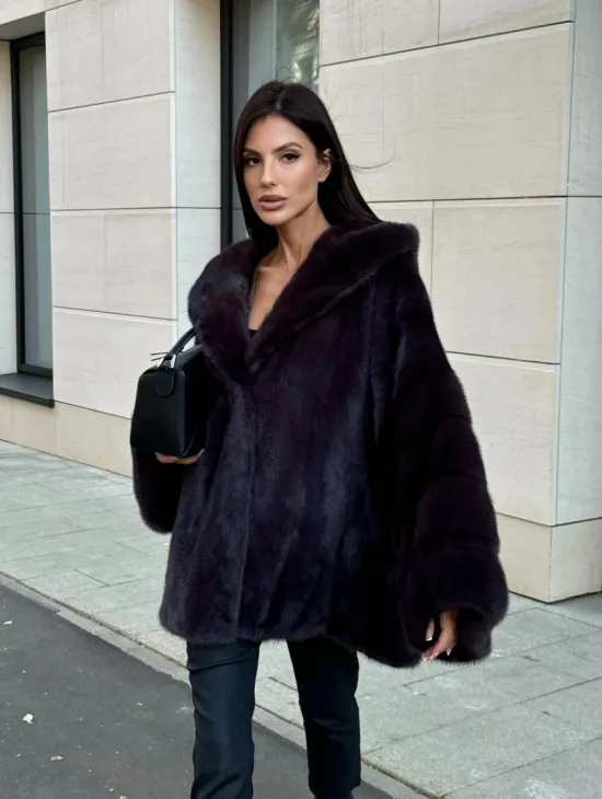 Меховое полупальто из аукционной норки с капюшоном Dark violet - фото 4