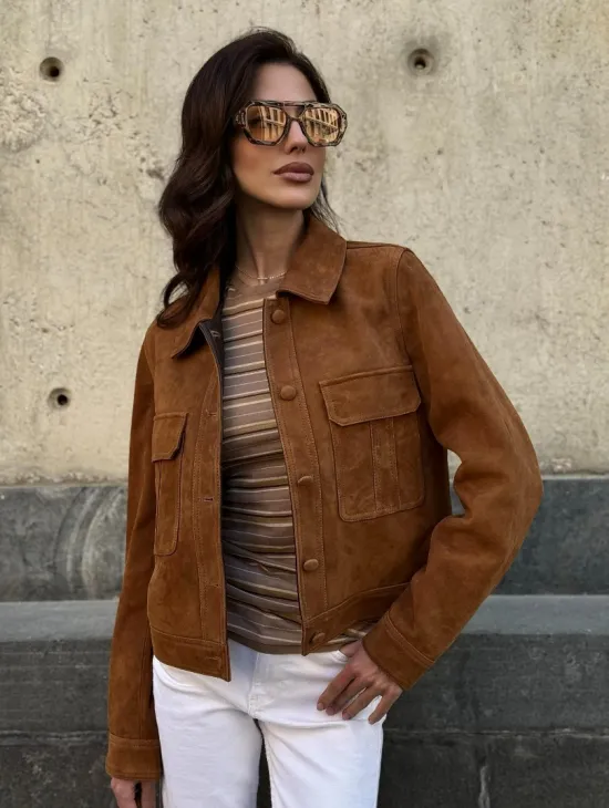 Прямой жакет из натуральной замши с накладными карманами - фото 3