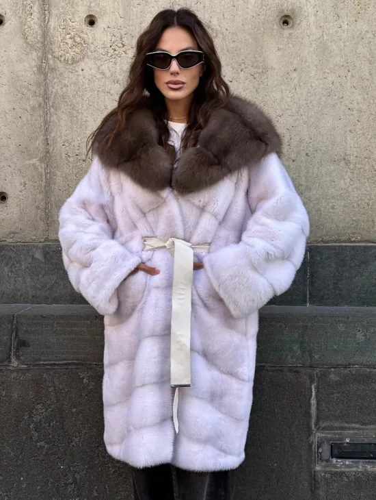 Шуба норковая  - капюшон куница - фото 0