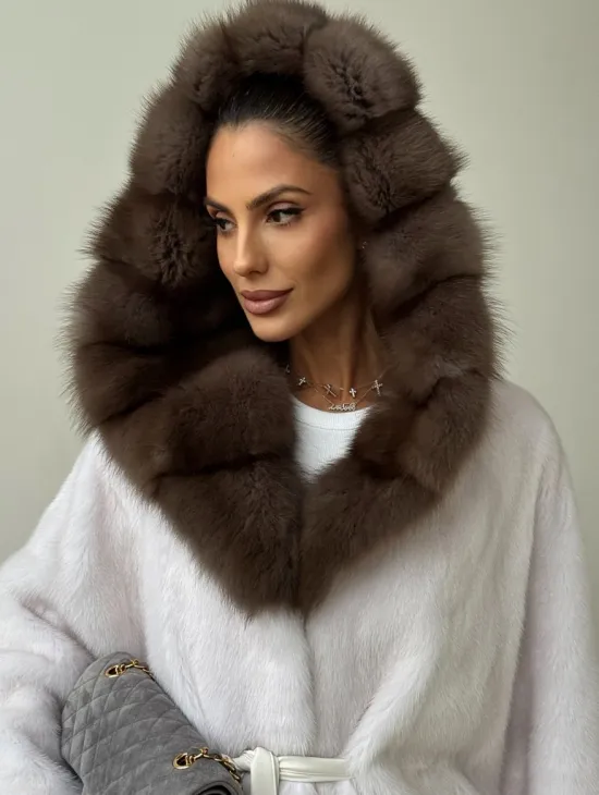 Белый норковый полушубок с куницей -  летучая мышь - фото 4