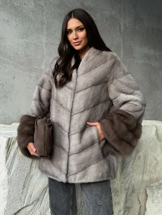 Норковое полупальто с меховыми манжетами из куницы - фото 0