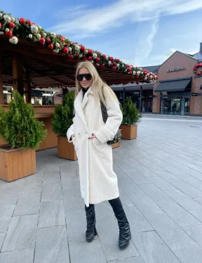 Экошуба в белом цвете с английским воротником - фото 9