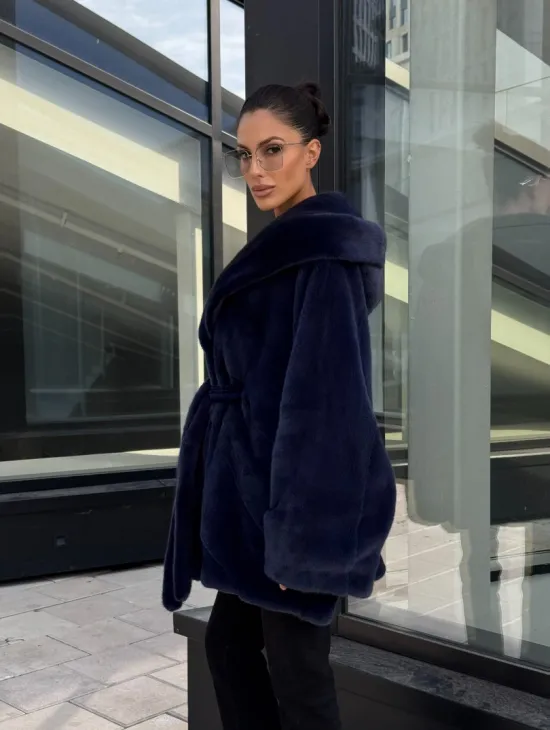 Шуба летучая мышь с капюшоном цвет аквамарин - паркетная раскладка - фото 16