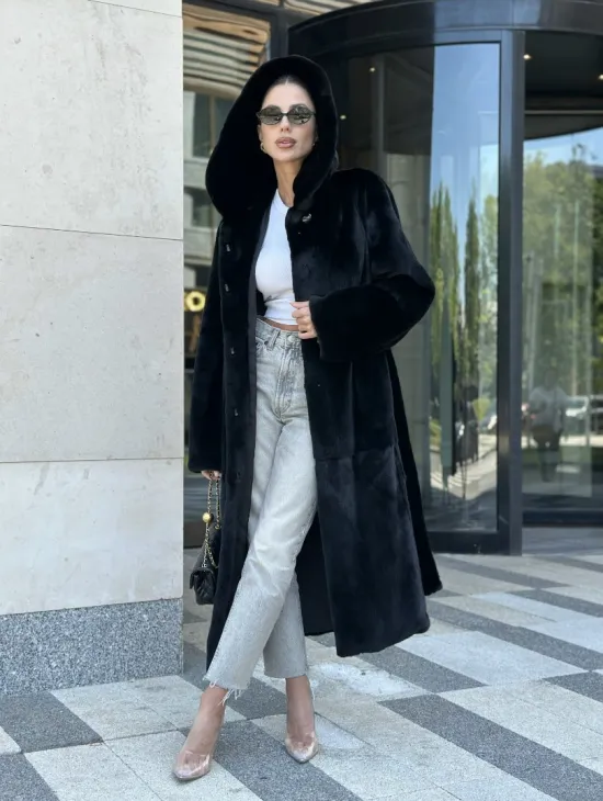 Шуба норка BLACKGLAMA с капюшоном - фото 12