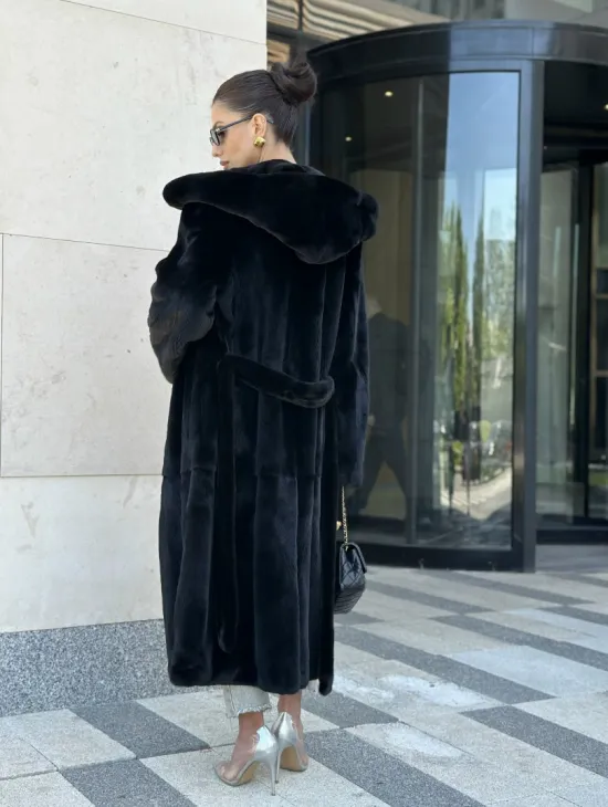 Шуба норка BLACKGLAMA с капюшоном - фото 8